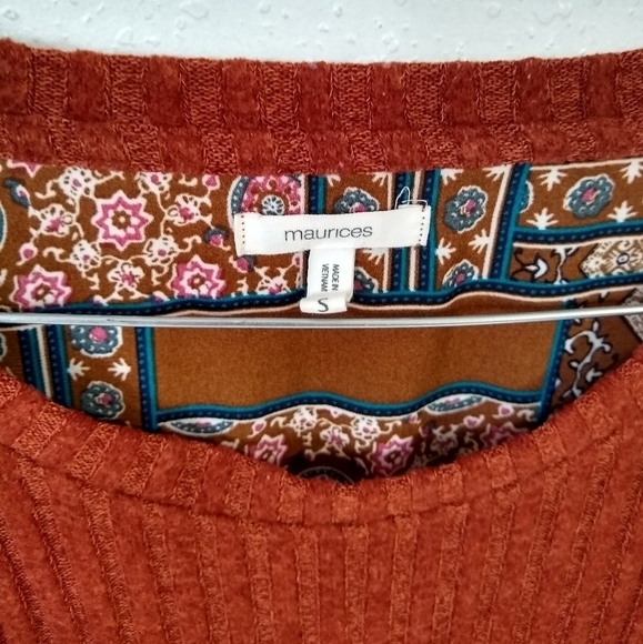 SALE 🛍️ MAURICES burnt orange mix print ribbed top Womens size S - Picture 9 of 11